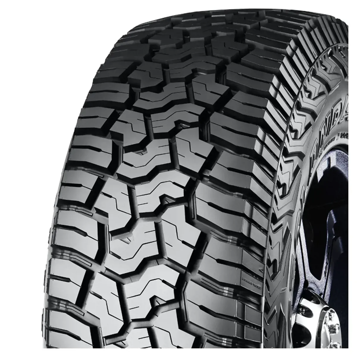 Geolandar X-AT (G016) 121Q