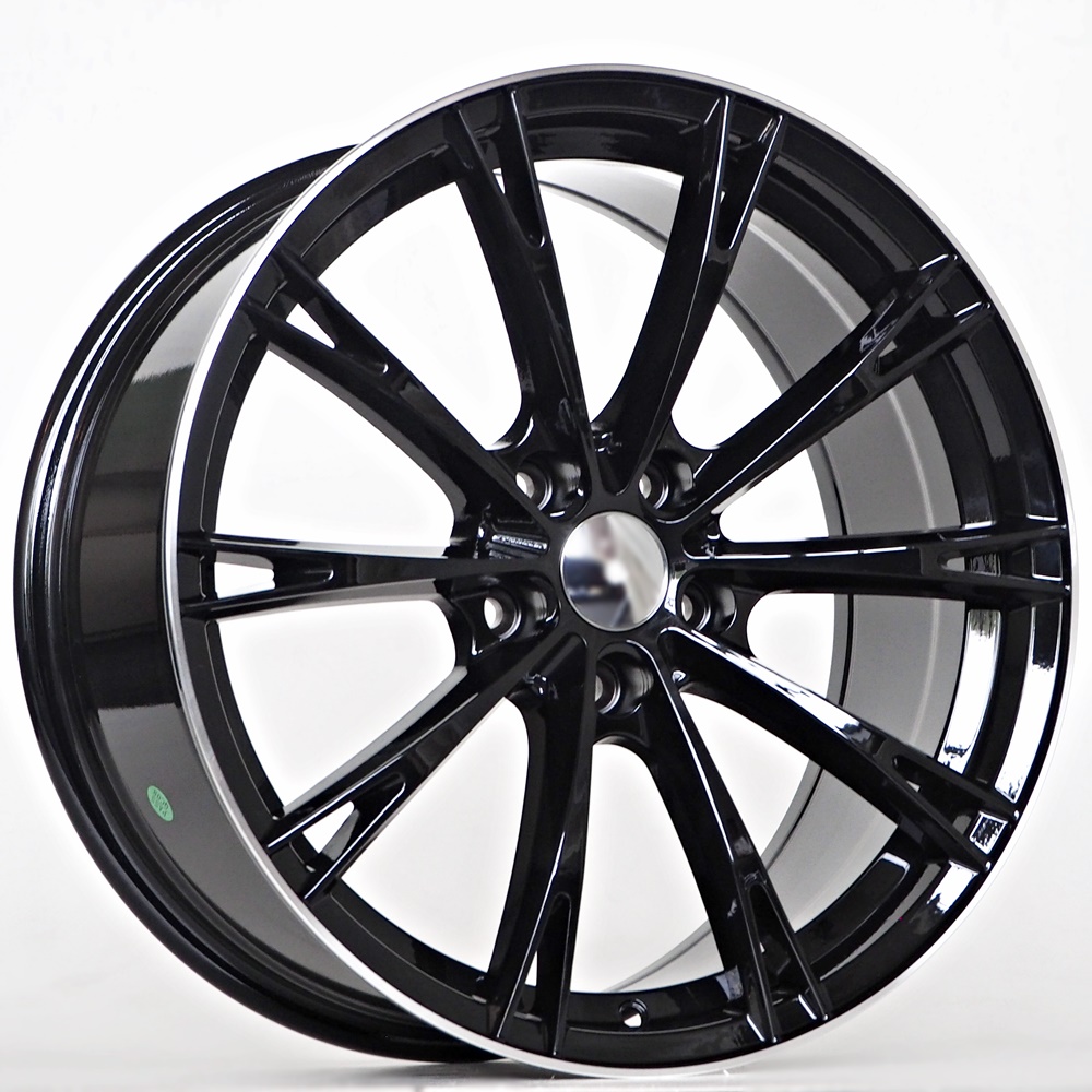 Lena 8X18 5X112 ET35 66,5 BML